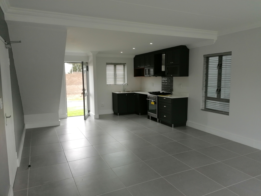 To Let 3 Bedroom Property for Rent in Langeberg Heights Western Cape